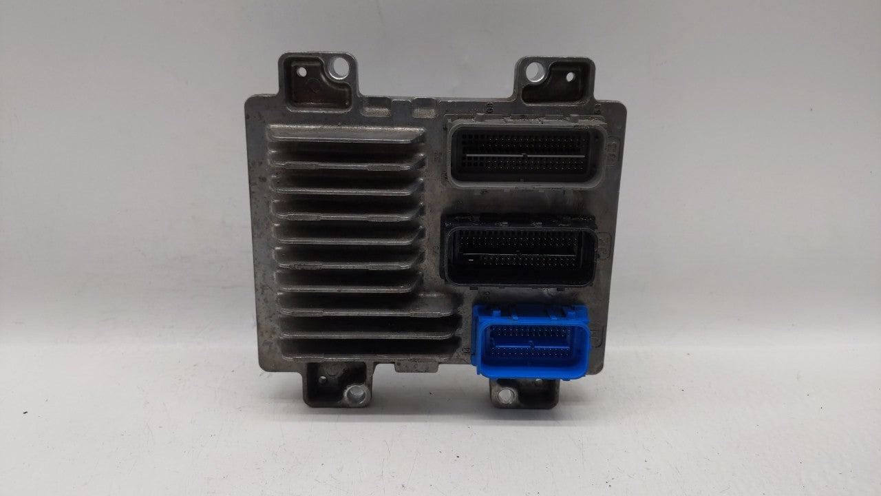 2012-2016 Chevrolet Cruze PCM Engine Computer ECU ECM PCU OEM P/N:12669749 12662593 Fits 2011 2012 2013 2014 2015 2016 OEM Used Auto Parts - Oemusedautoparts1.com