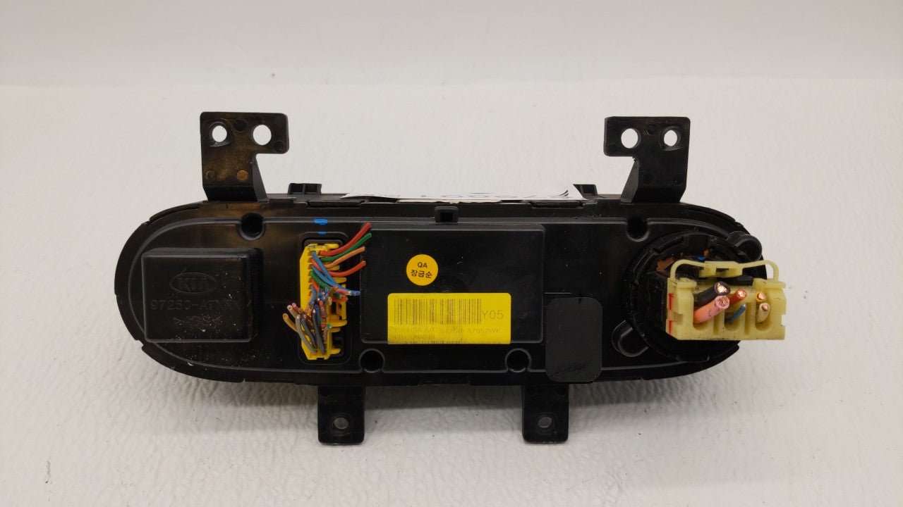 2014-2016 Kia Forte Climate Control Module Temperature AC/Heater Replacement P/N:97250-A7052WK 97250-A7051WK Fits 2014 2015 2016 OEM Used Auto Parts - Oemusedautoparts1.com