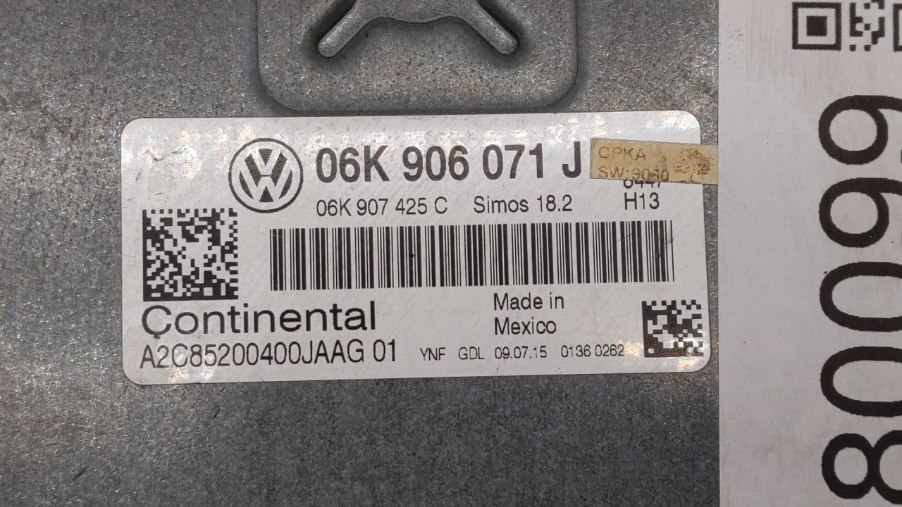 2015 Volkswagen Passat PCM Engine Computer ECU ECM PCU OEM P/N:06K 906 071 J 06K 907 425 C Fits OEM Used Auto Parts - Oemusedautoparts1.com