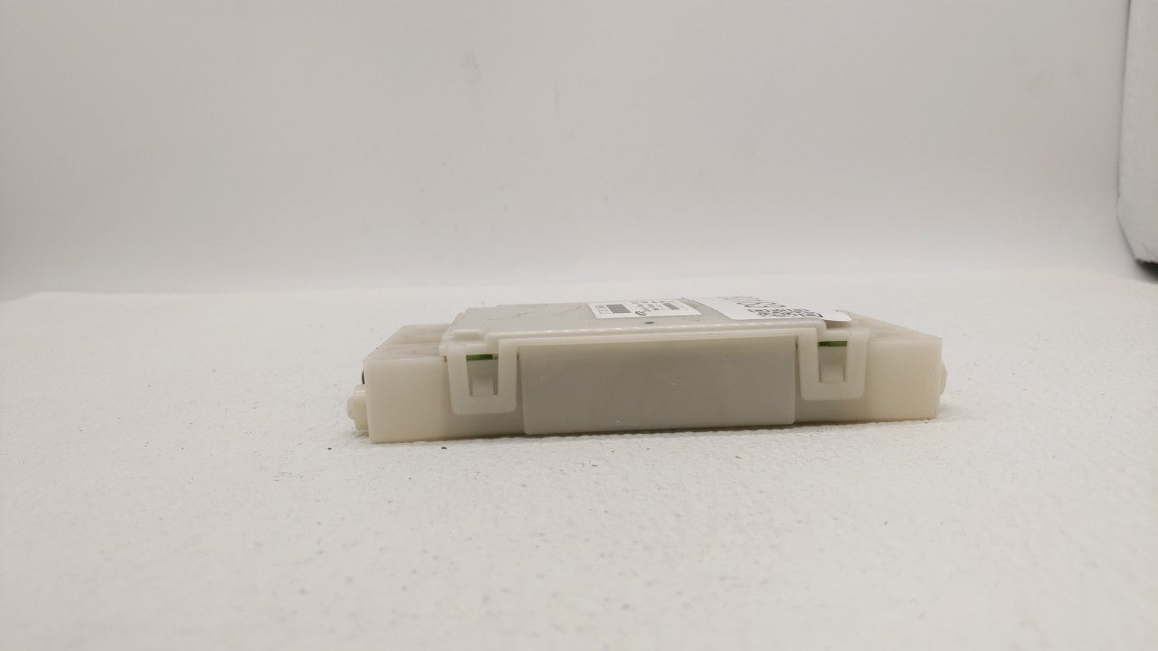 2014-2015 Nissan Altima Chassis Control Module Ccm Bcm Body Control - Oemusedautoparts1.com