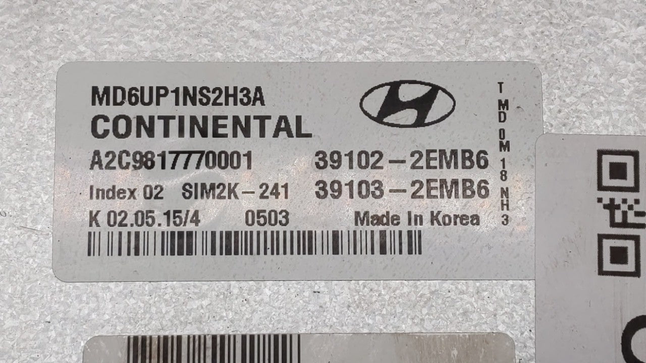 2014-2016 Hyundai Elantra PCM Engine Computer ECU ECM PCU OEM P/N:39103-2EMW5 39102-2EMW5 Fits 2014 2015 2016 OEM Used Auto Parts - Oemusedautoparts1.com