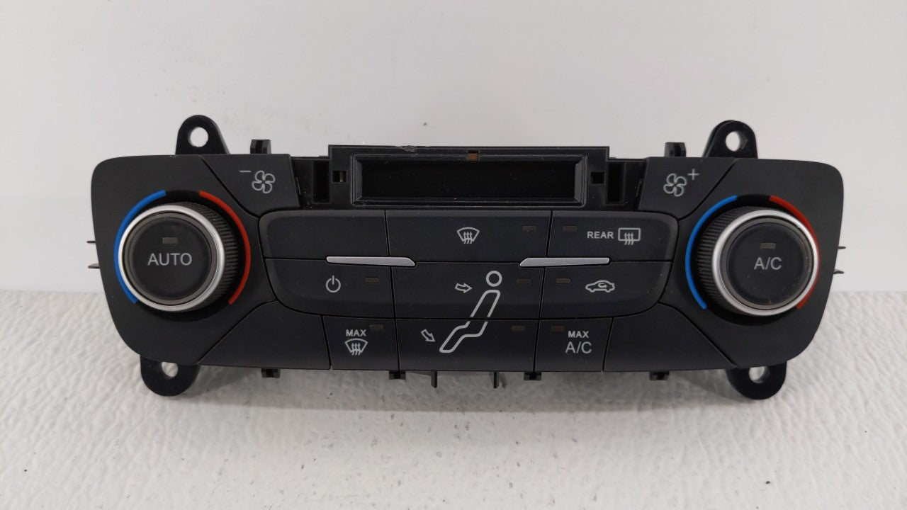 2015-2018 Ford Focus Climate Control Module Temperature AC/Heater Replacement P/N:F1ET-18C612-AG F1ET-18C612-CJ Fits OEM Used Auto Parts - Oemusedautoparts1.com
