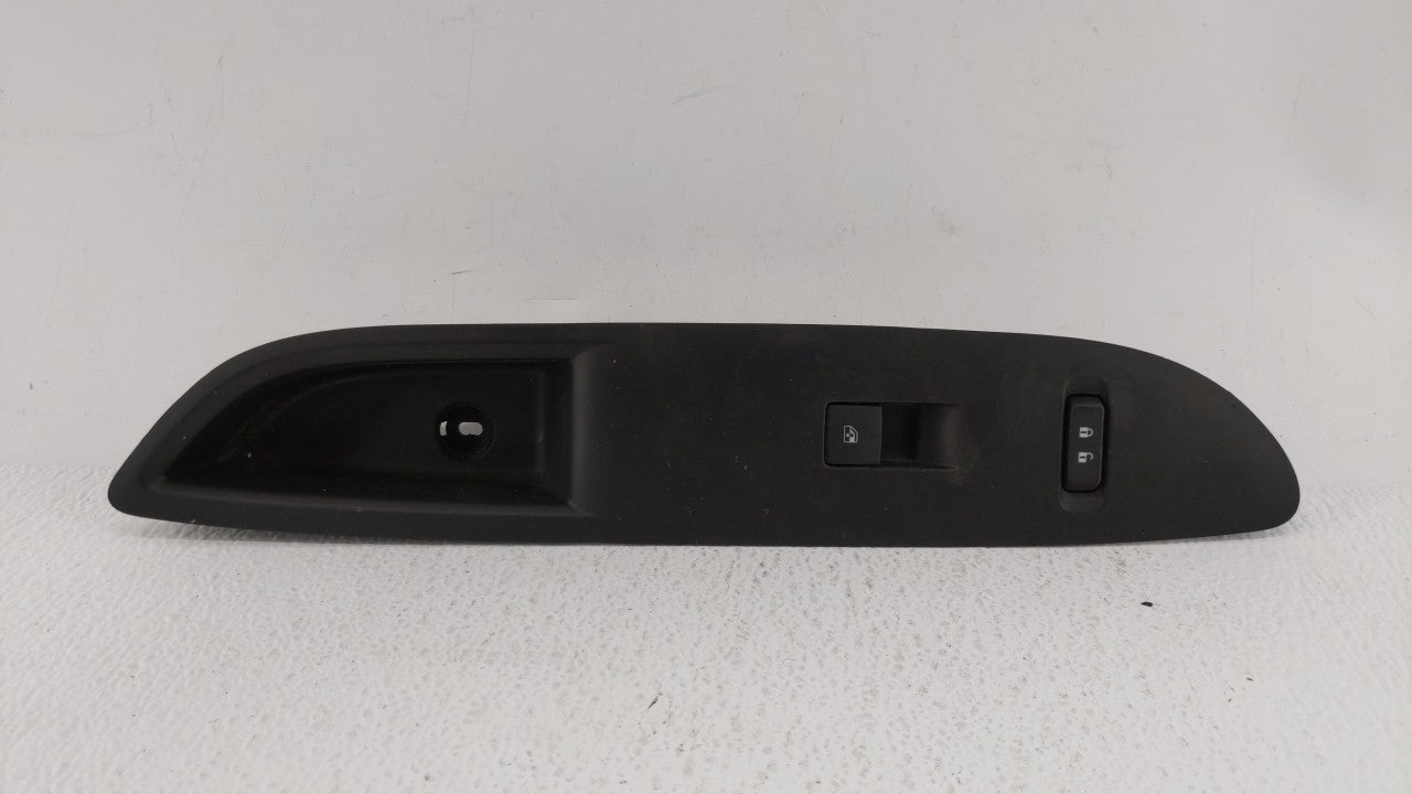 2013-2016 Buick Encore Passeneger Right Power Window Switch - Oemusedautoparts1.com