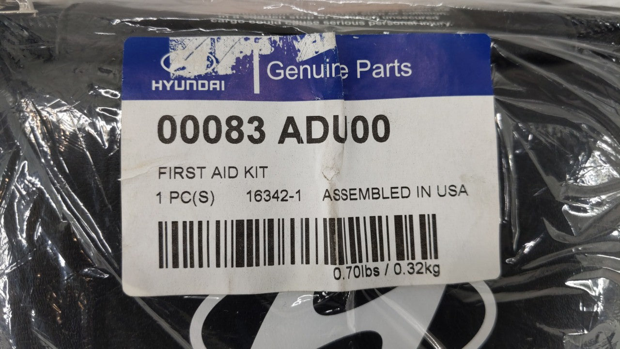 2017 Hyundai Santa Fe FIRST AID KIT - Oemusedautoparts1.com