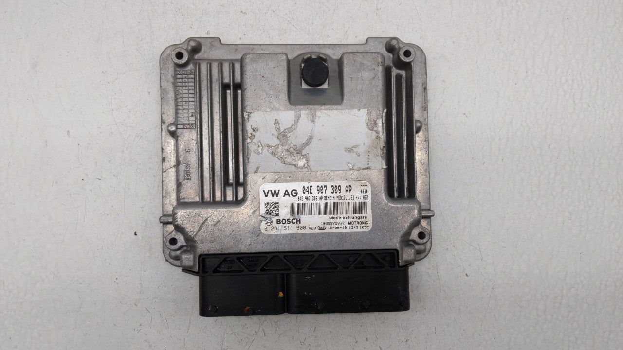 2016-2017 Volkswagen Jetta PCM Engine Computer ECU ECM PCU OEM P/N:04E 907 309 EE 04E907309EE Fits 2016 2017 OEM Used Auto Parts - Oemusedautoparts1.com