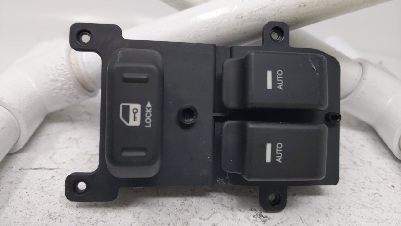 2015 Hyundai Genesis Master Power Window Switch Replacement Driver Side Left Fits OEM Used Auto Parts - Oemusedautoparts1.com