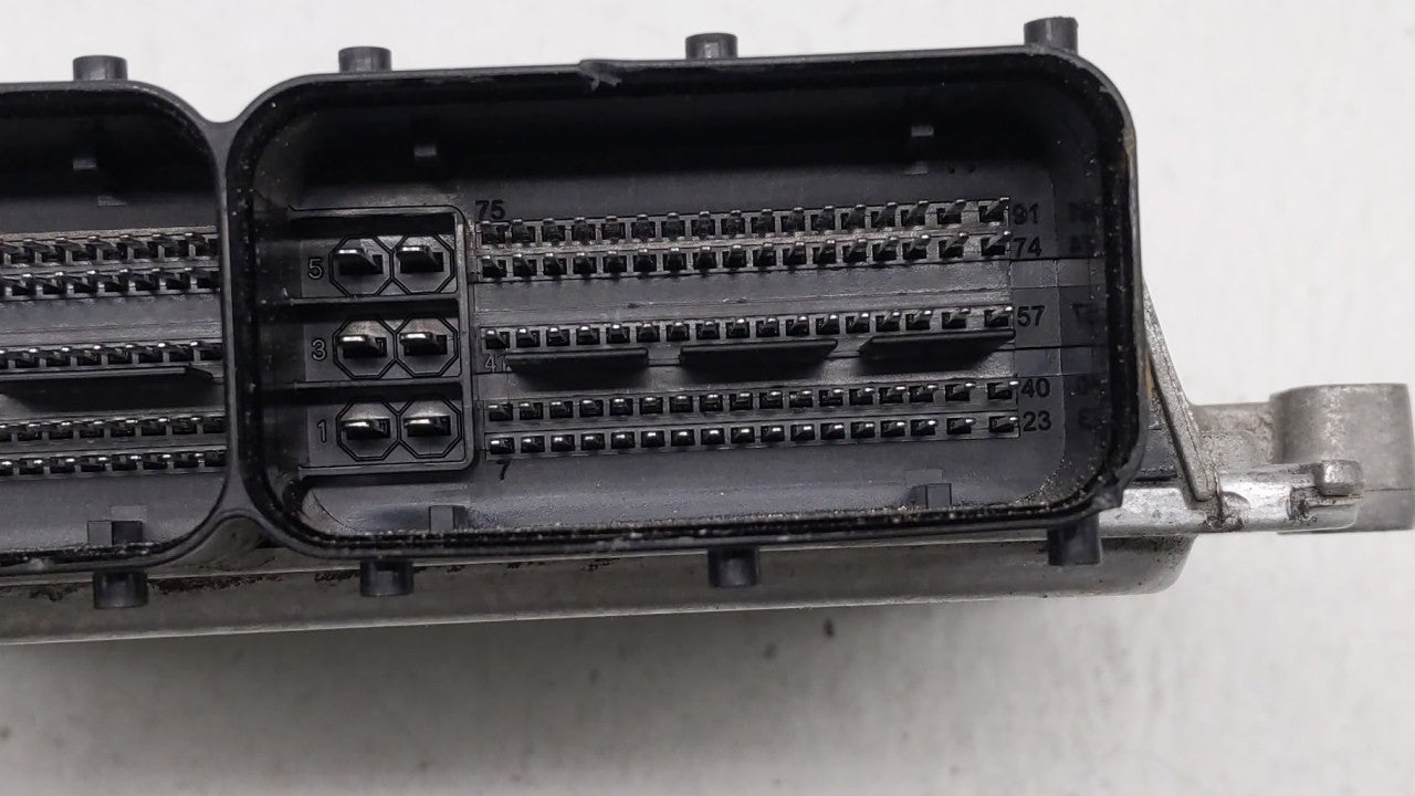 2011-2013 Hyundai Elantra PCM Engine Computer ECU ECM PCU OEM P/N:39103-2EMB2 39102-2EMB2 Fits 2011 2012 2013 OEM Used Auto Parts - Oemusedautoparts1.com