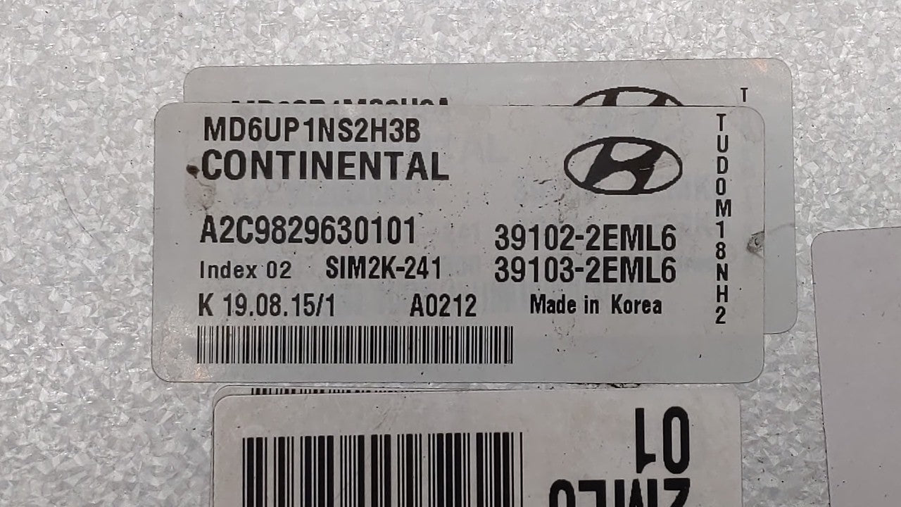 2014-2016 Hyundai Elantra PCM Engine Computer ECU ECM PCU OEM P/N:39103-2EML5 39102-2EML5 Fits 2014 2015 2016 OEM Used Auto Parts - Oemusedautoparts1.com