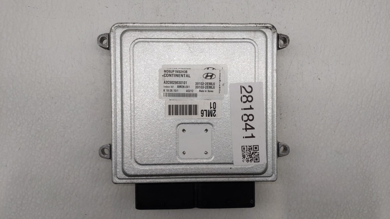 2014-2016 Hyundai Elantra PCM Engine Computer ECU ECM PCU OEM P/N:39103-2EML5 39102-2EML5 Fits 2014 2015 2016 OEM Used Auto Parts - Oemusedautoparts1.com