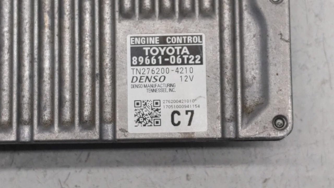 2016-2017 Toyota Camry PCM Engine Computer ECU ECM PCU OEM P/N:89661-06T21 89661-06T22 Fits 2016 2017 OEM Used Auto Parts - Oemusedautoparts1.com