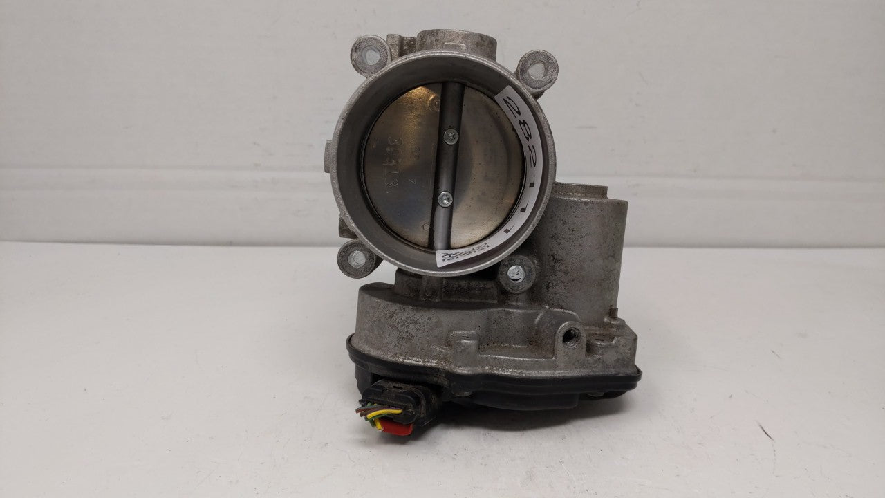 2013-2018 Ford Taurus Throttle Body P/N:AT4E-9F991-EM AT4E-9F991-EL Fits 2011 2012 2013 2014 2015 2016 2017 2018 2019 OEM Used Auto Parts - Oemusedautoparts1.com