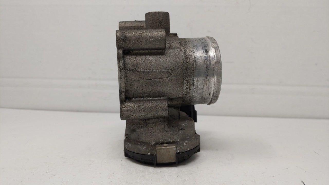 2011-2014 Ford Fiesta Throttle Body P/N:7S7G-9F991-BA 7S7G-9F991-B7A Fits 2011 2012 2013 2014 OEM Used Auto Parts - Oemusedautoparts1.com