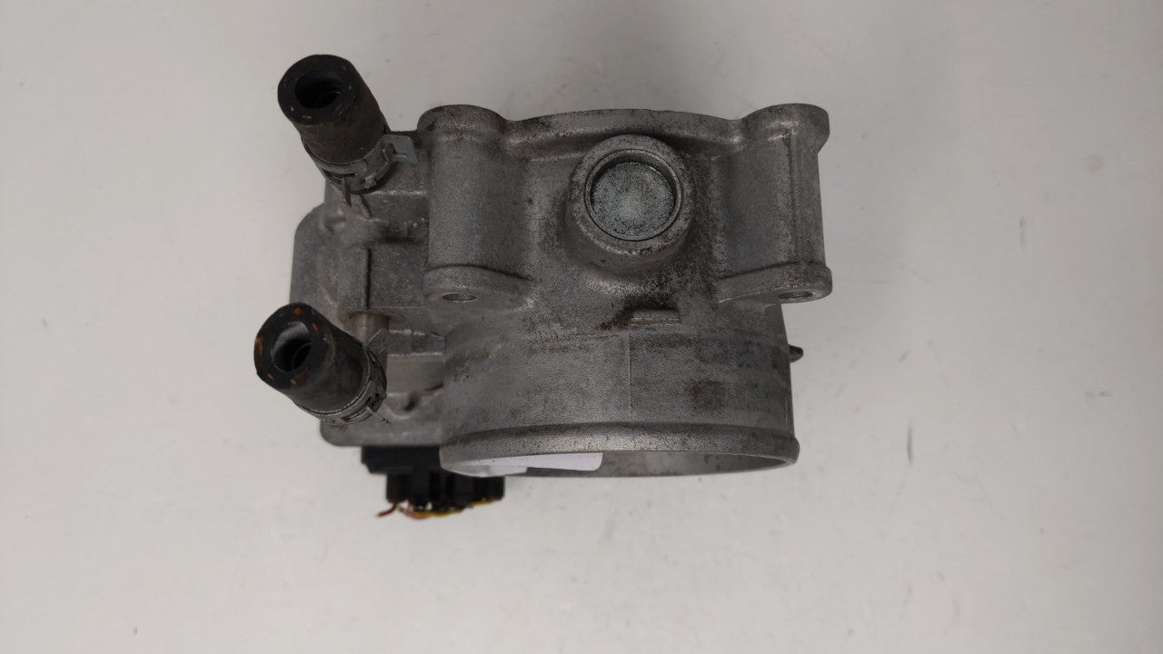 2007-2018 Lexus Es350 Throttle Body P/N:22030-0P050 22030-31030 Fits OEM Used Auto Parts - Oemusedautoparts1.com