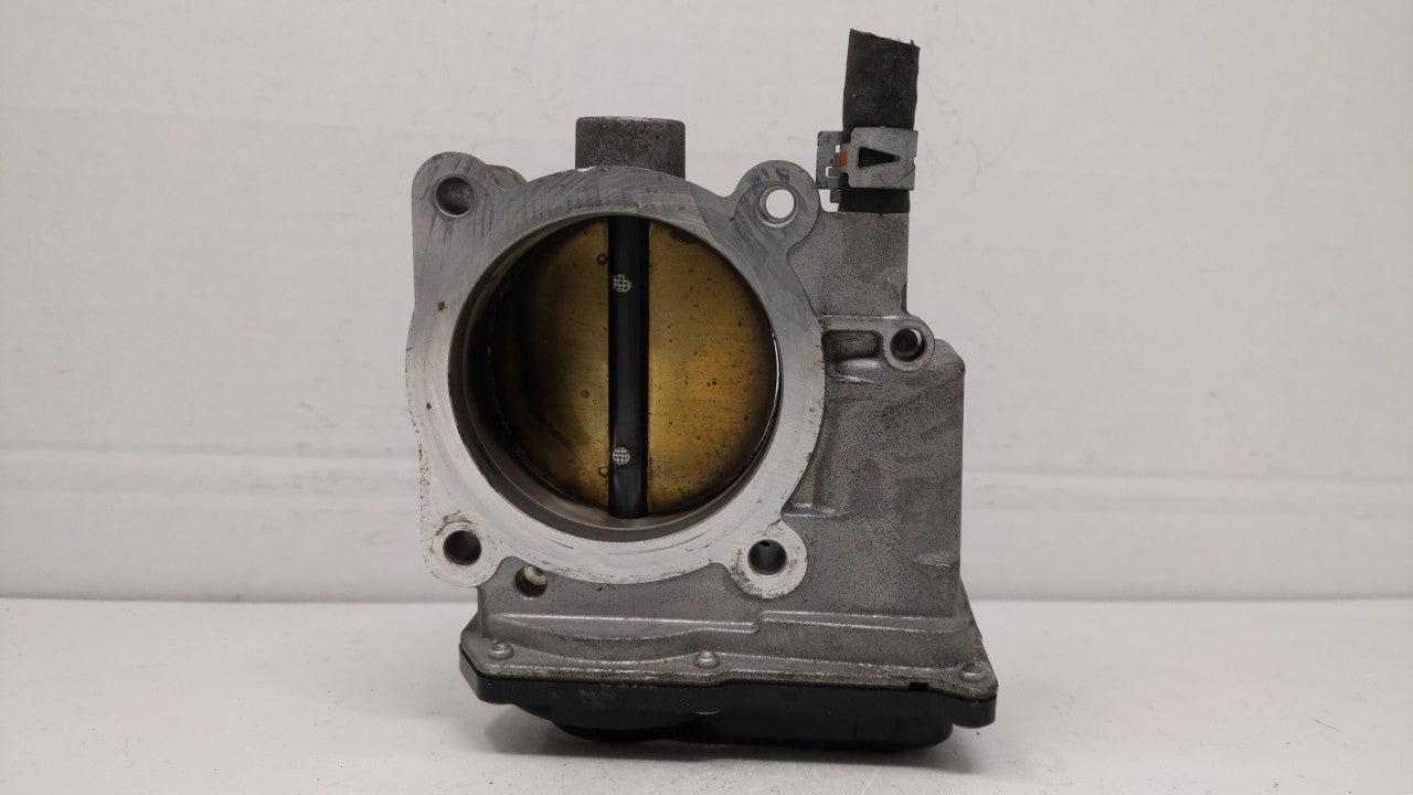 2007-2018 Lexus Es350 Throttle Body P/N:22030-0P050 22030-31030 Fits OEM Used Auto Parts - Oemusedautoparts1.com