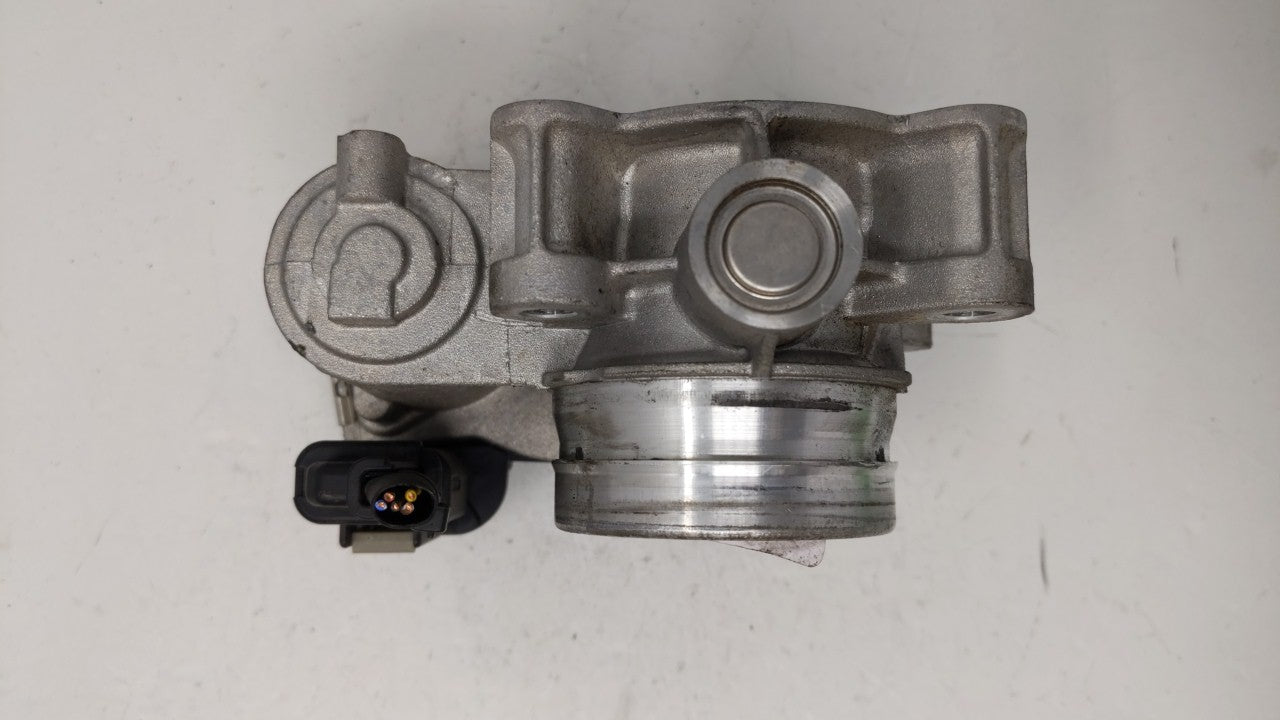 2017-2018 Chevrolet Cruze Throttle Body P/N:12671379AA Fits 2017 2018 OEM Used Auto Parts - Oemusedautoparts1.com