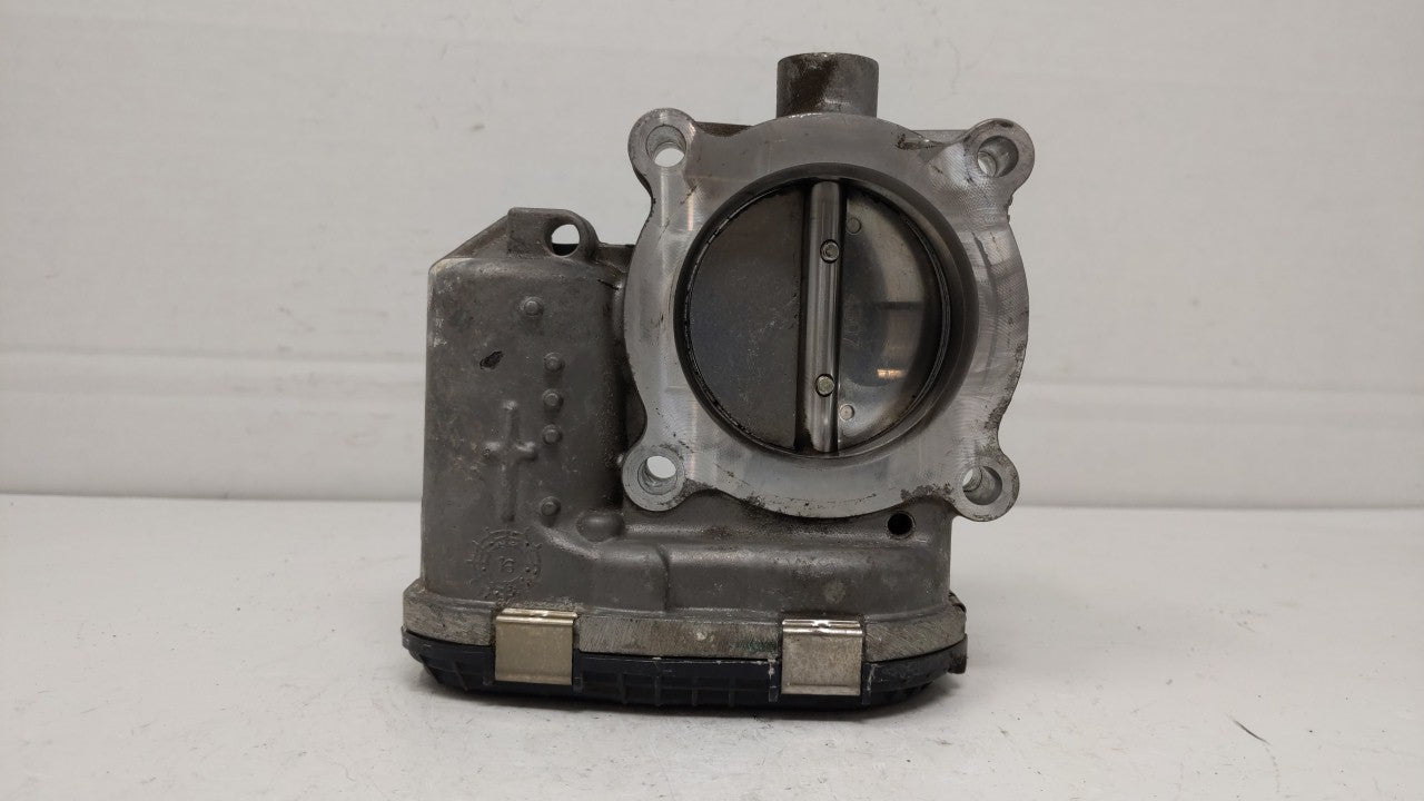 2014-2018 Ford Focus Throttle Body P/N:DS7E-9F991-BB Fits 2014 2015 2016 2017 2018 2019 OEM Used Auto Parts - Oemusedautoparts1.com