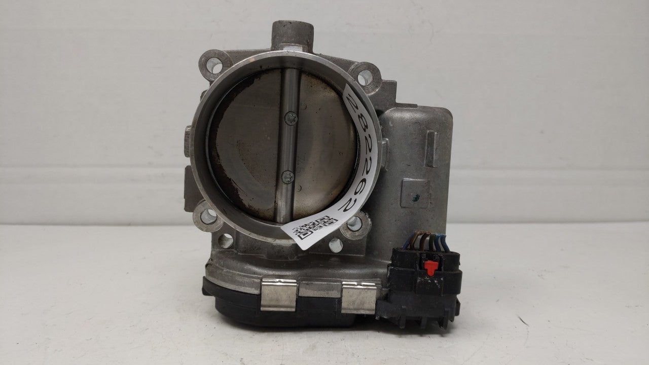 2011-2019 Jeep Grand Cherokee Throttle Body P/N:05184349AF 05184349AD Fits 2011 2012 2013 2014 2015 2016 2017 2018 2019 OEM Used Auto Parts - Oemusedautoparts1.com