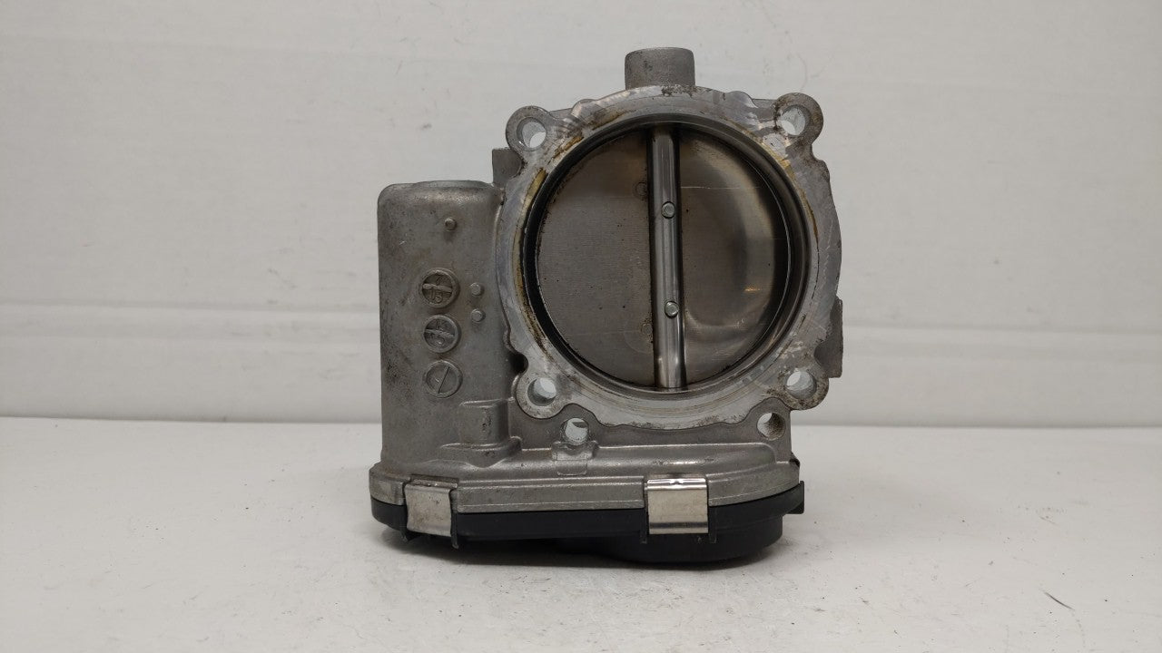 2011-2019 Jeep Grand Cherokee Throttle Body P/N:05184349AF 05184349AD Fits 2011 2012 2013 2014 2015 2016 2017 2018 2019 OEM Used Auto Parts - Oemusedautoparts1.com