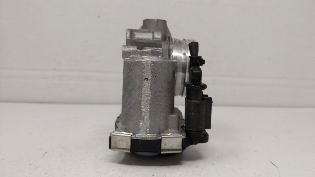 2017-2018 Chevrolet Cruze Throttle Body P/N:12671379AA Fits 2017 2018 OEM Used Auto Parts - Oemusedautoparts1.com