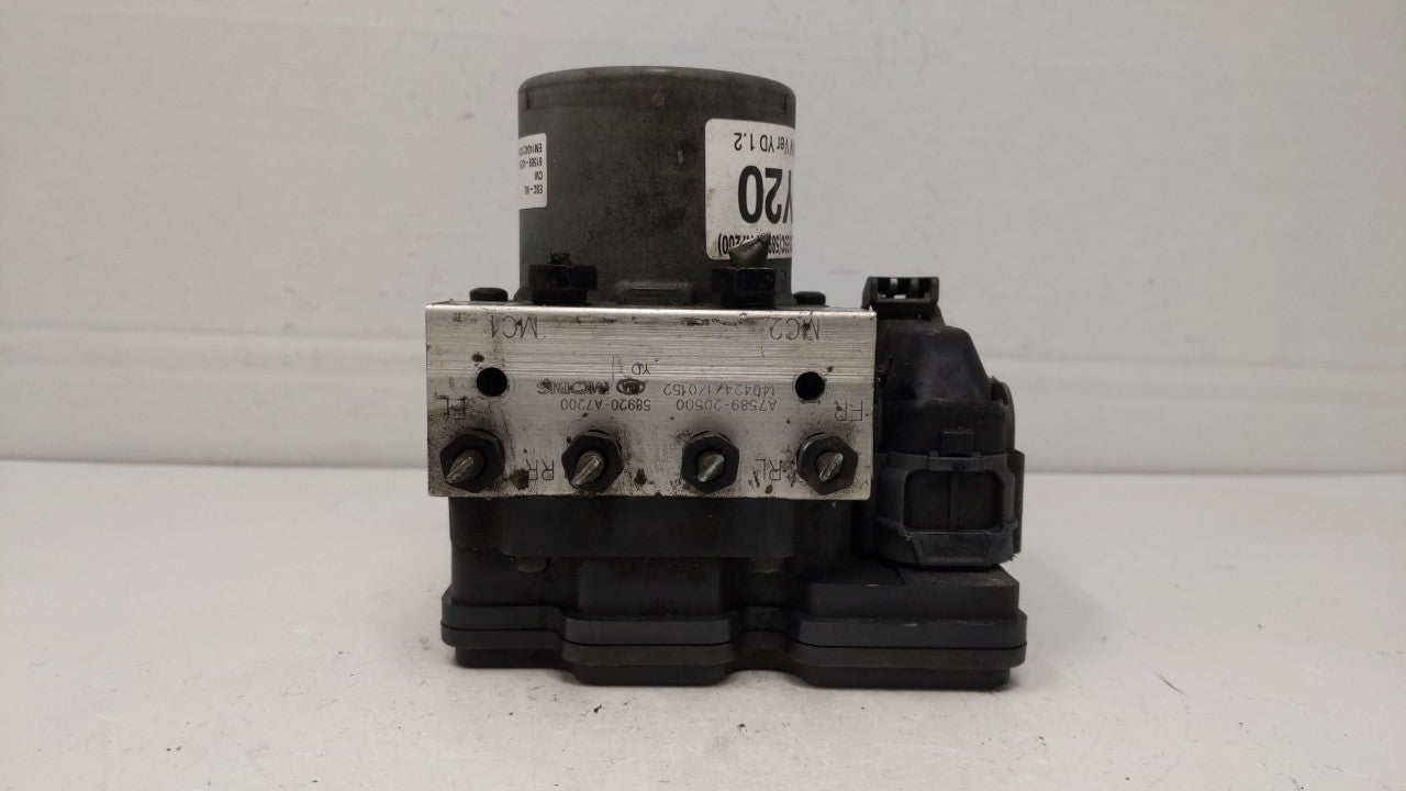 2014-2016 Kia Forte ABS Pump Control Module Replacement P/N:58900-A7200 58920-A7200 Fits 2014 2015 2016 OEM Used Auto Parts - Oemusedautoparts1.com