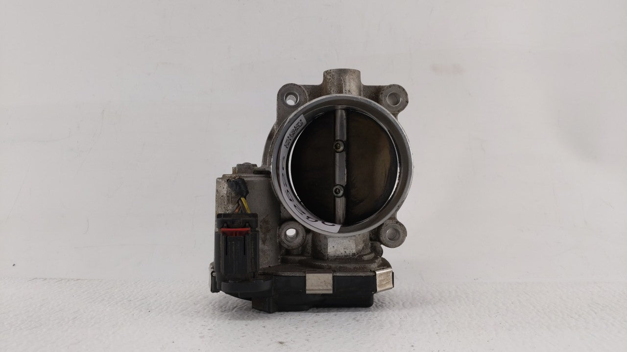 2012-2018 Buick Enclave Throttle Body P/N:12670981AA 12632172BA Fits 2012 2013 2014 2015 2016 2017 2018 2019 OEM Used Auto Parts - Oemusedautoparts1.com