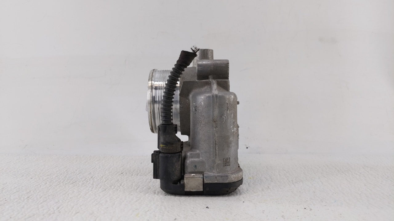 2014-2017 Volkswagen Passat Throttle Body P/N:0 280 750 718 0 280 750590 Fits 2014 2015 2016 2017 OEM Used Auto Parts - Oemusedautoparts1.com