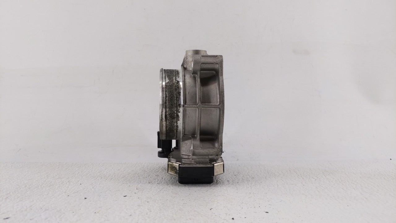 2012-2016 Cadillac Srx Throttle Body P/N:12670981AA 12632172BA Fits 2012 2013 2014 2015 2016 2017 2018 2019 OEM Used Auto Parts - Oemusedautoparts1.com