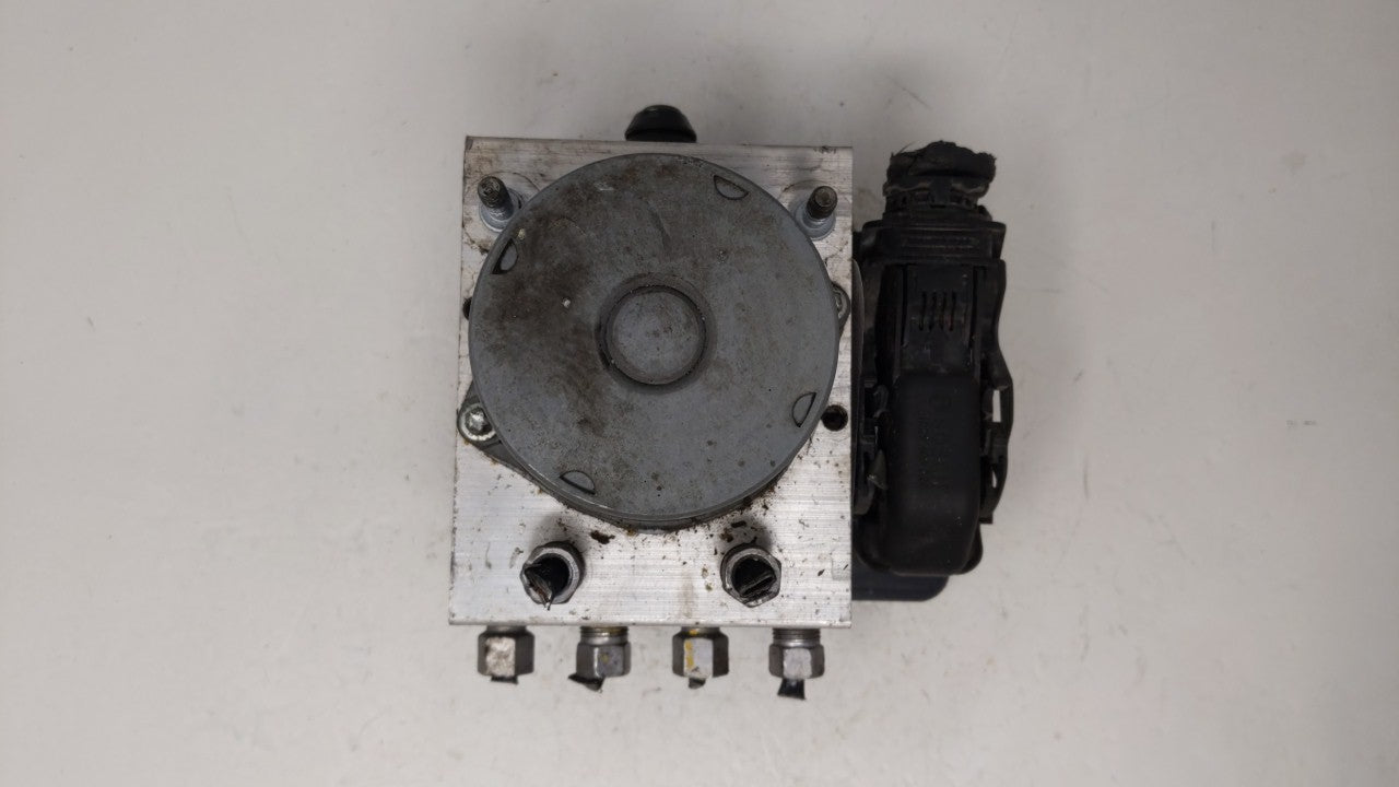 2015-2018 Dodge Grand Caravan ABS Pump Control Module Replacement P/N:P68183803AC 68183803AC Fits 2015 2016 2017 2018 OEM Used Auto Parts - Oemusedautoparts1.com