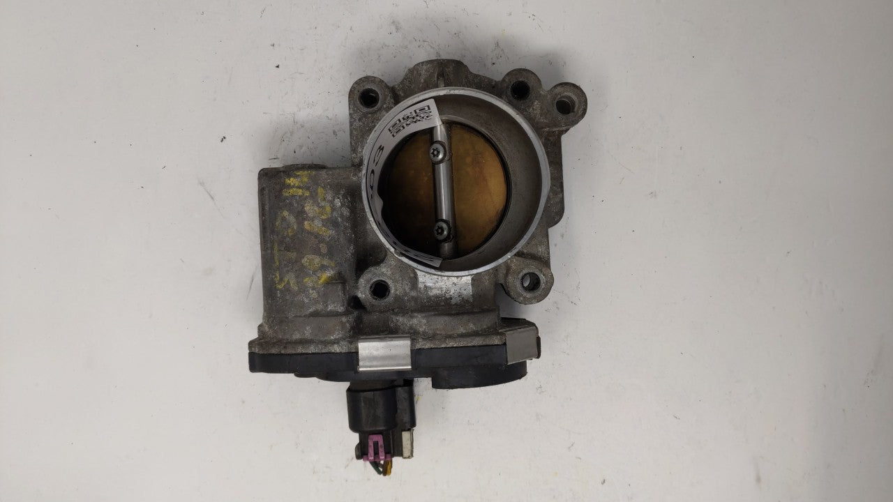 2010-2012 Gmc Terrain Throttle Body P/N:668AA 186AA Fits 2007 2008 2009 2010 2011 2012 OEM Used Auto Parts - Oemusedautoparts1.com