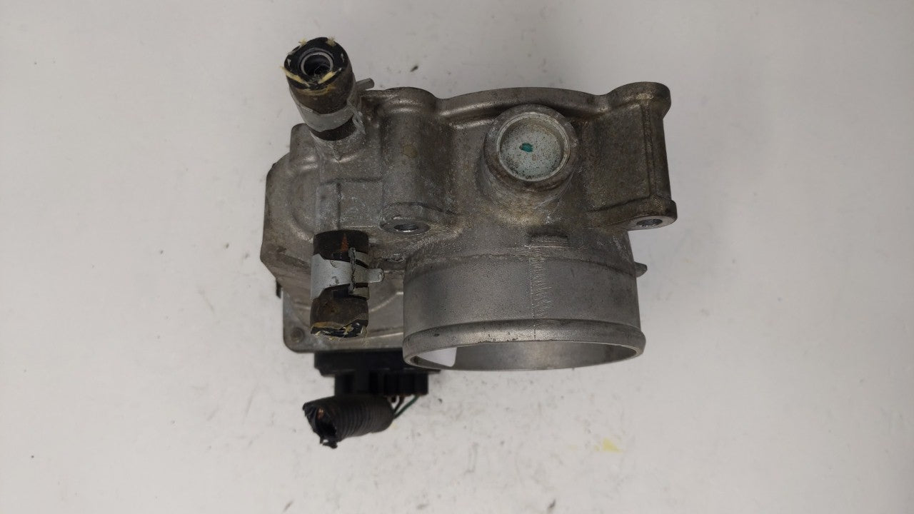 2013-2019 Nissan Sentra Throttle Body P/N:3RA60-01 C 3RA60-01 E Fits 2013 2014 2015 2016 2017 2018 2019 OEM Used Auto Parts - Oemusedautoparts1.com