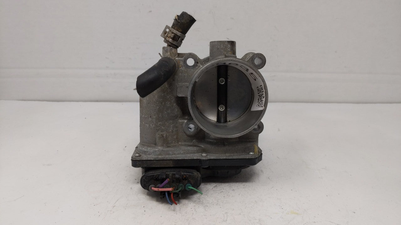 2011-2018 Toyota Corolla Throttle Body P/N:22030-0T080 Fits 2011 2012 2013 2014 2015 2016 2017 2018 OEM Used Auto Parts - Oemusedautoparts1.com