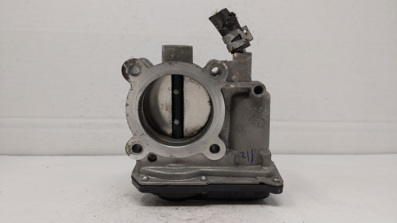 2011-2018 Toyota Corolla Throttle Body P/N:22030-0T080 Fits 2011 2012 2013 2014 2015 2016 2017 2018 OEM Used Auto Parts - Oemusedautoparts1.com