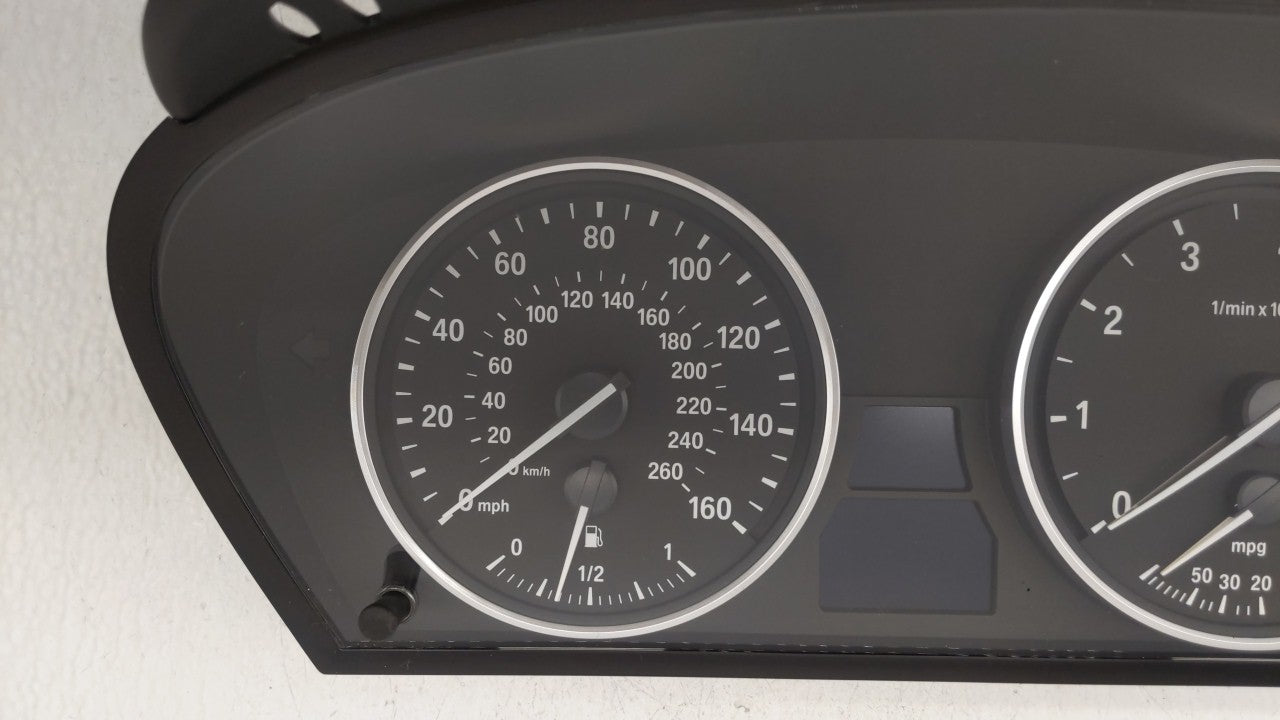 2008-2010 Bmw 528i Instrument Cluster Speedometer Gauges P/N:9 153 753 62.10-9 194 887 Fits 2008 2009 2010 OEM Used Auto Parts - Oemusedautoparts1.com