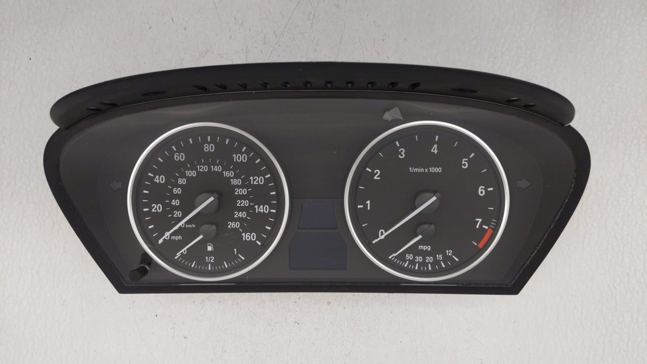 2008-2010 Bmw 535i Instrument Cluster Speedometer Gauges P/N:9 153 753 62.10-9 194 887 Fits 2008 2009 2010 OEM Used Auto Parts - Oemusedautoparts1.com