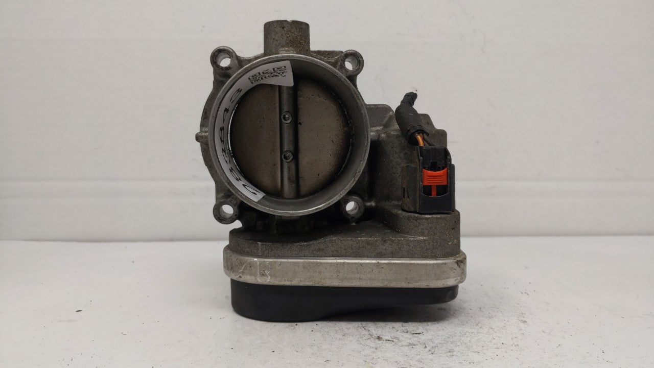 2006-2010 Chrysler 300 Throttle Body P/N:04861691 0489 1691 Fits 2006 2007 2008 2009 2010 2011 OEM Used Auto Parts - Oemusedautoparts1.com