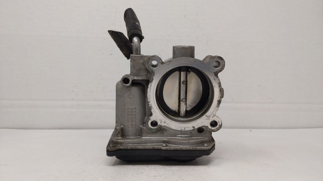 2014-2018 Hyundai Tucson Throttle Body P/N:35100-2E000 Fits 2011 2012 2013 2014 2015 2016 2017 2018 2019 OEM Used Auto Parts - Oemusedautoparts1.com