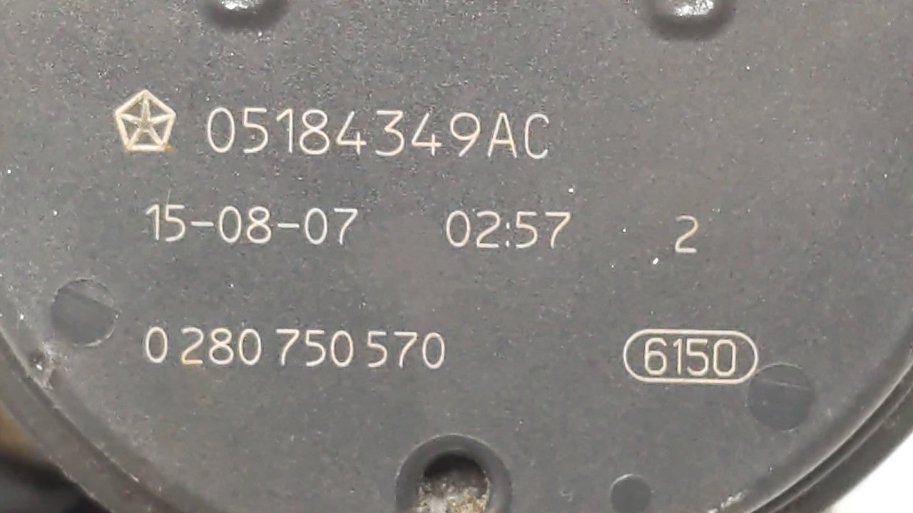 2011-2016 Chrysler Town & Country Throttle Body P/N:05184349AF 05184349AD Fits 2011 2012 2013 2014 2015 2016 2017 2018 2019 OEM Used Auto Parts - Oemusedautoparts1.com