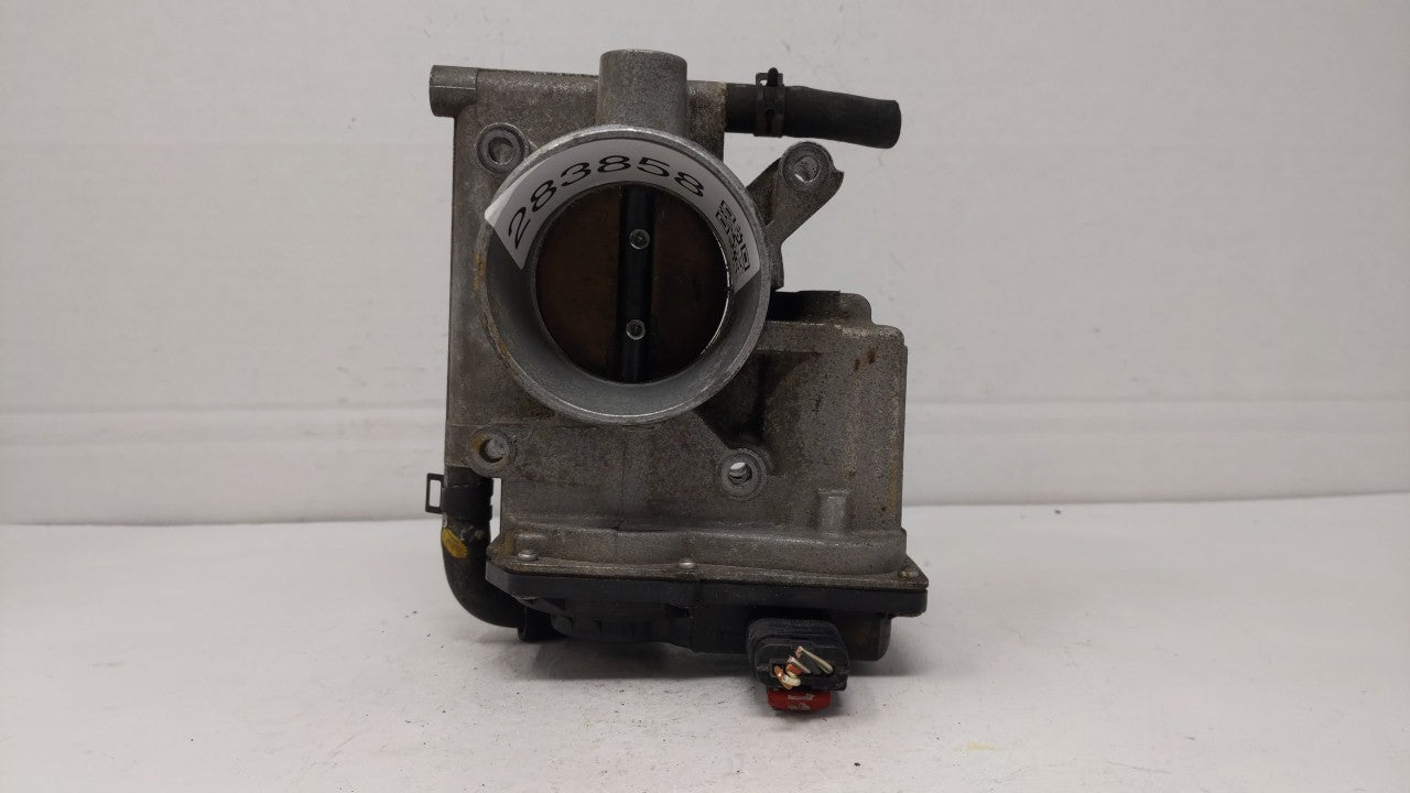 2006-2013 Mazda 3 Throttle Body P/N:L3R4 13 640 L3G2 13 640 A Fits 2006 2007 2008 2009 2010 2011 2012 2013 OEM Used Auto Parts - Oemusedautoparts1.com