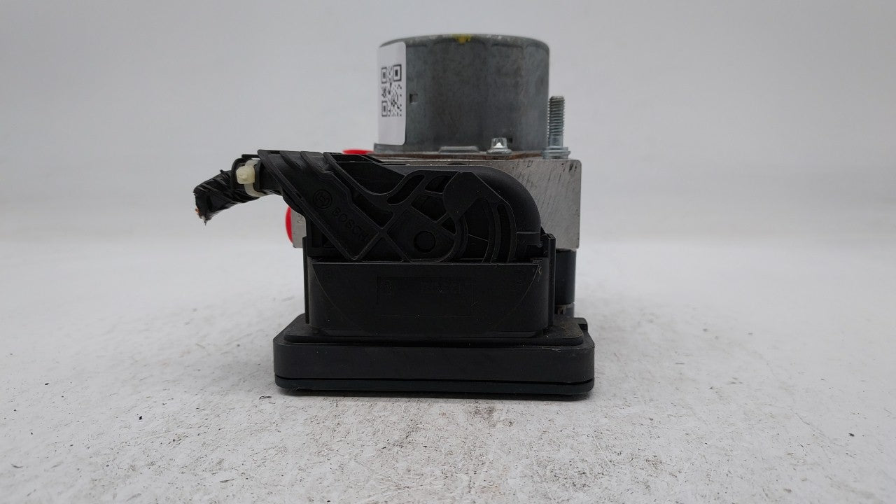 2015 Nissan Altima ABS Pump Control Module Replacement P/N:47660 9HM0A Fits OEM Used Auto Parts - Oemusedautoparts1.com