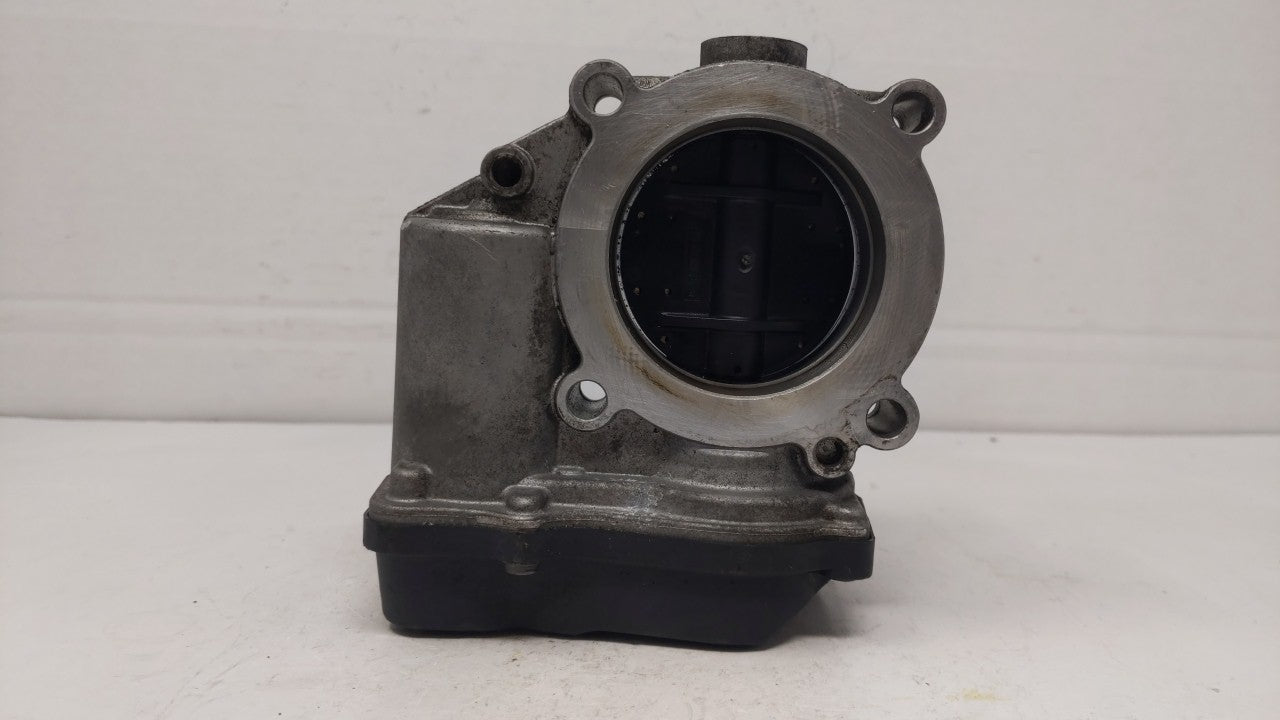 2009-2017 Volkswagen Cc Throttle Body P/N:E8-2103-0-09305-00485 06F 133 062 E Fits OEM Used Auto Parts - Oemusedautoparts1.com