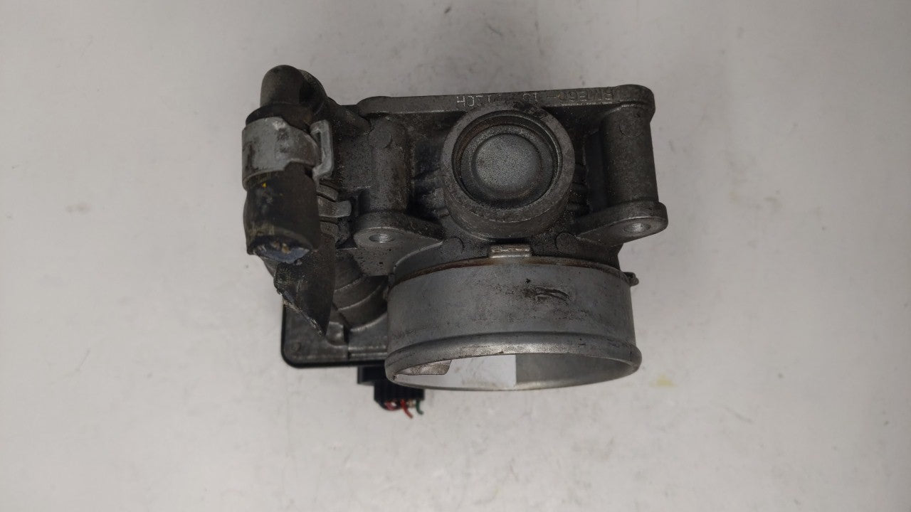 2007-2013 Nissan Altima Throttle Body P/N:RME60-15 Fits 2007 2008 2009 2010 2011 2012 2013 OEM Used Auto Parts - Oemusedautoparts1.com