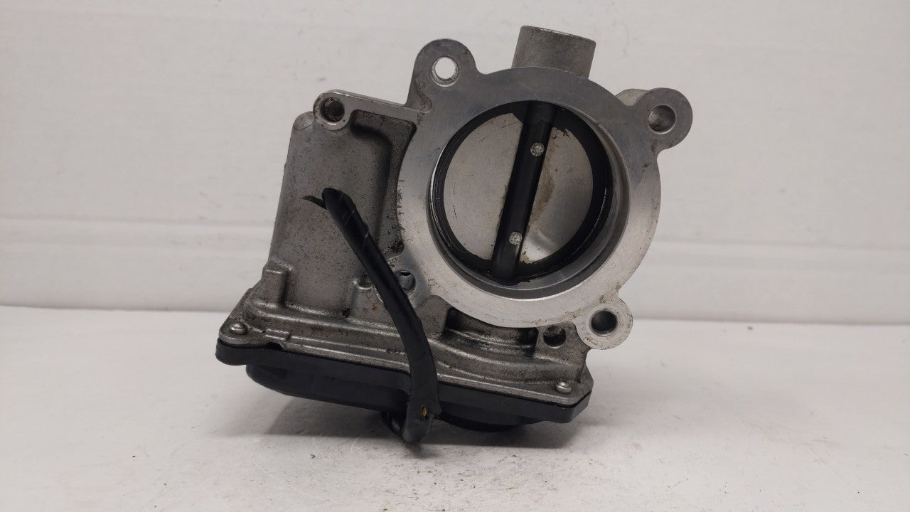 2014 Mazda 3 Throttle Body P/N:PY01 13 640 A Fits OEM Used Auto Parts - Oemusedautoparts1.com