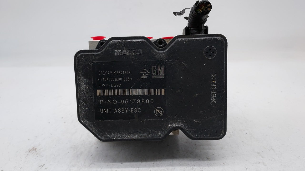 2012-2013 Chevrolet Sonic ABS Pump Control Module Replacement P/N:95173880 95104537 Fits 2012 2013 OEM Used Auto Parts - Oemusedautoparts1.com