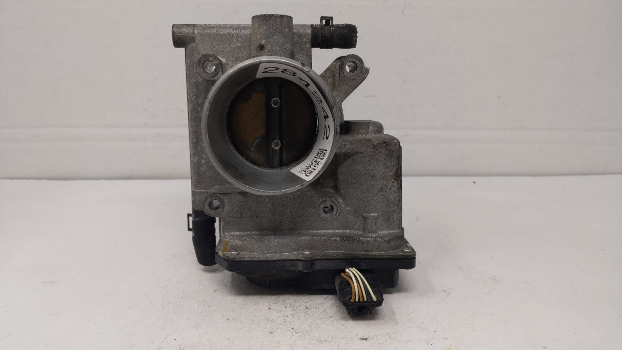 2006-2013 Mazda 3 Throttle Body P/N:L3R4 13 640 L3G2 13 640 A Fits 2006 2007 2008 2009 2010 2011 2012 2013 OEM Used Auto Parts - Oemusedautoparts1.com