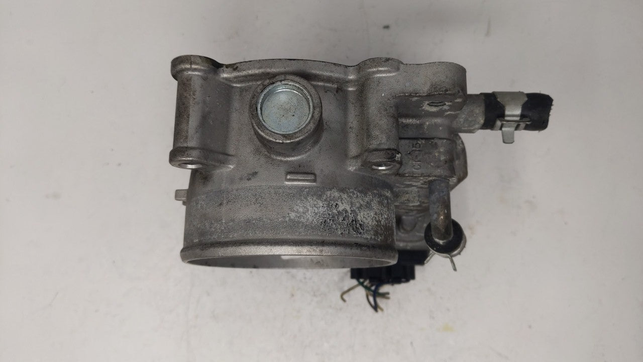 2014-2018 Kia Sorento Throttle Body P/N:5312 7S14 5310 4P18 Fits 2012 2013 2014 2015 2016 2017 2018 OEM Used Auto Parts - Oemusedautoparts1.com