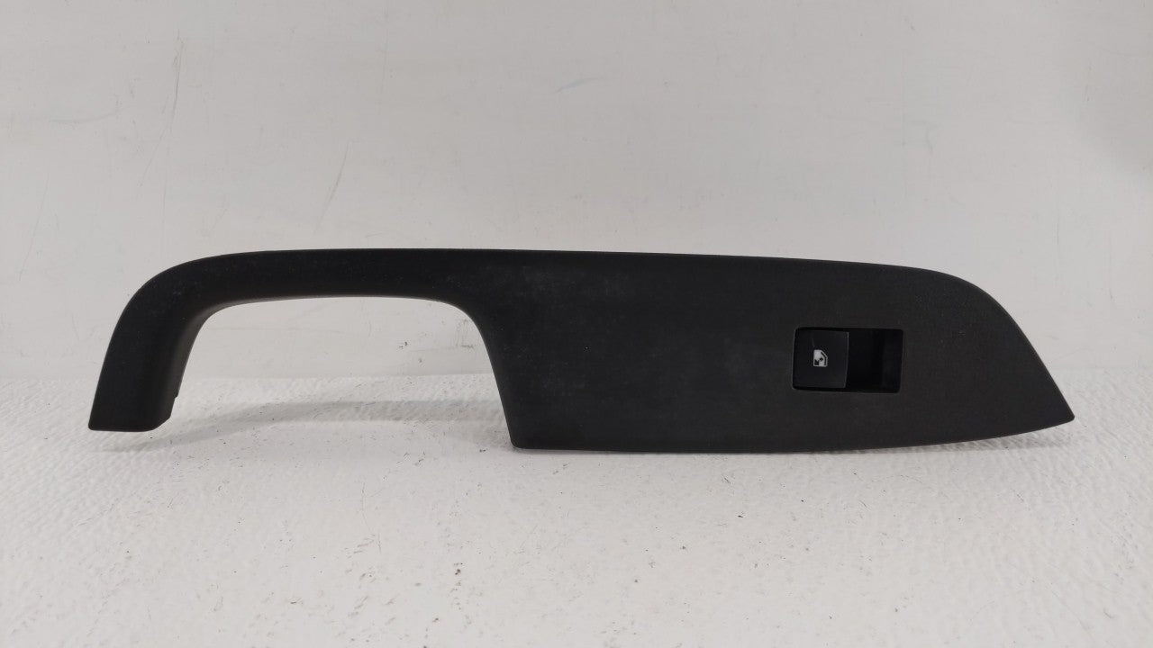 2013 Chevrolet Equinox Passeneger Right Power Window Switch 13305370 - Oemusedautoparts1.com