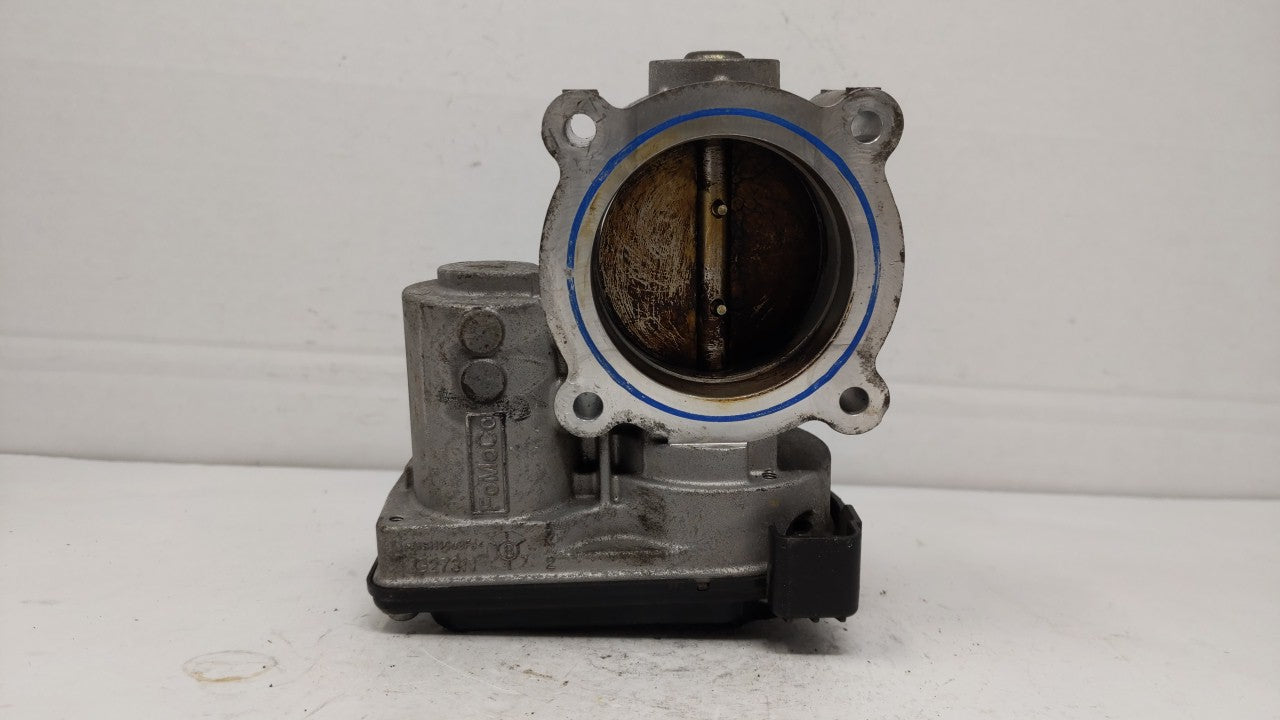 2010-2012 Ford Fusion Throttle Body P/N:9L8Z-A DS7Z-A Fits 2009 2010 2011 2012 OEM Used Auto Parts - Oemusedautoparts1.com