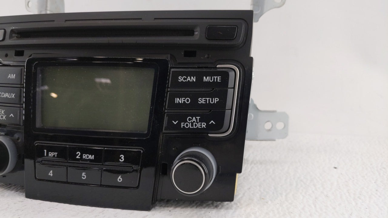 2011 Hyundai Sonata Radio AM FM Cd Player Receiver Replacement P/N:96180-3Q000 961803Q000 Fits OEM Used Auto Parts - Oemusedautoparts1.com