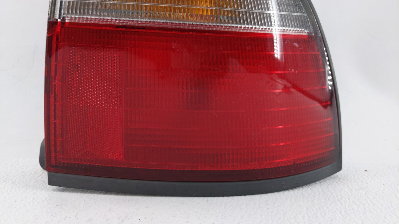 1996-1997 Honda Accord Tail Light Assembly Passenger Right OEM Fits 1996 1997 OEM Used Auto Parts - Oemusedautoparts1.com