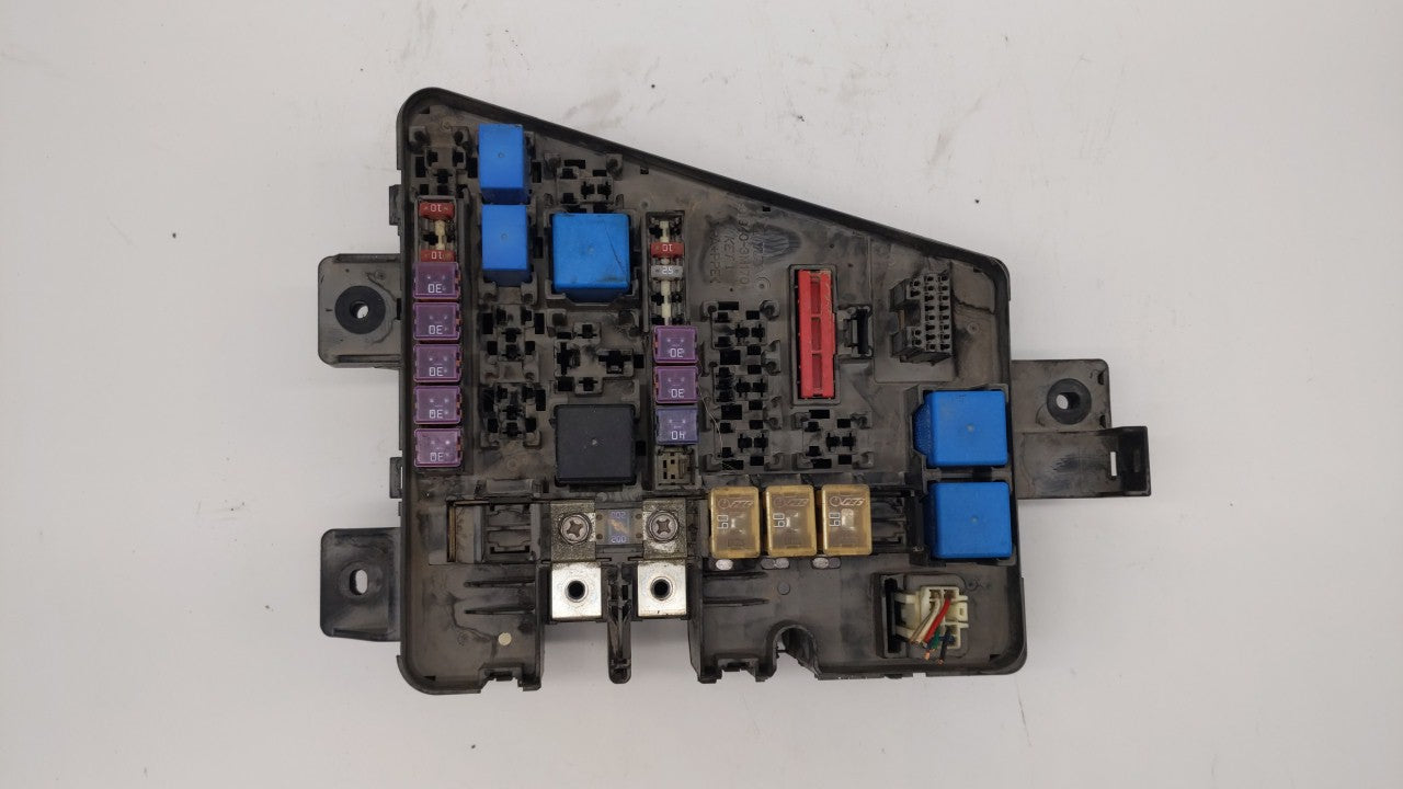 2009-2011 Hyundai Genesis Fusebox Fuse Box Panel Relay Module P/N:91290 3M102 Fits 2009 2010 2011 OEM Used Auto Parts - Oemusedautoparts1.com